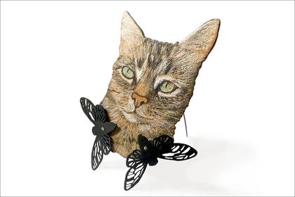 Flora.cat brooch